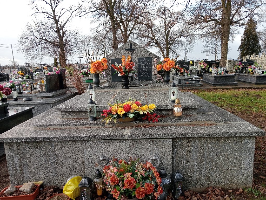 Grób Teresa Wołoch