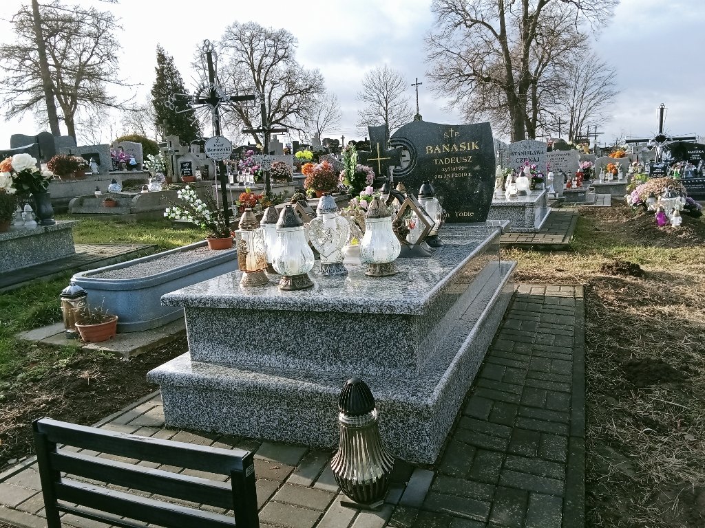 Grób Tadeusz Banasik